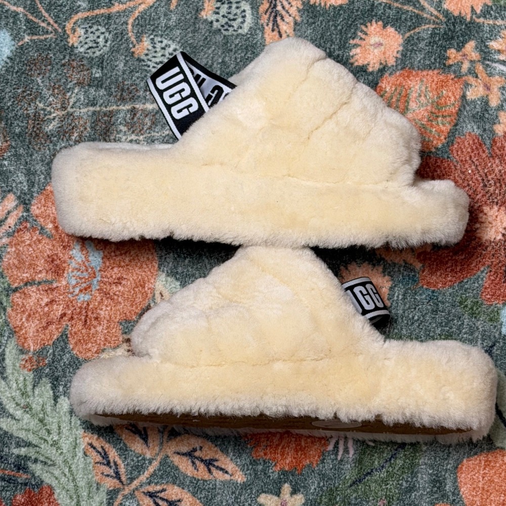 UGG Fluff Yeah Slide Cream Sheepskin Elastic Slingback Platform Sandals 9